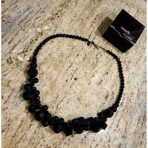 Avon Mark Multifaceted Beaded Necklace Jet Black with Box